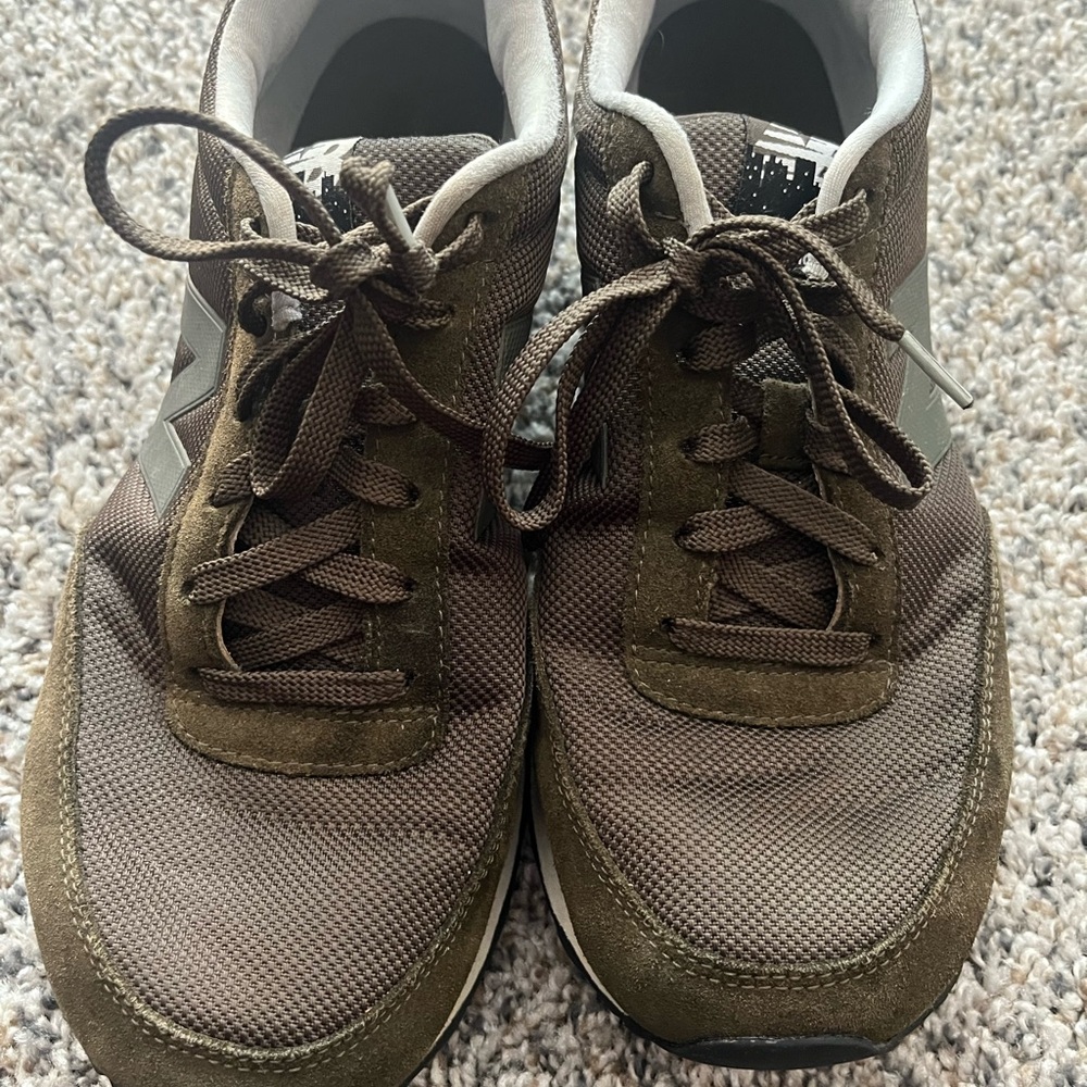 New Balance Brown and Gray Men's Sneakers